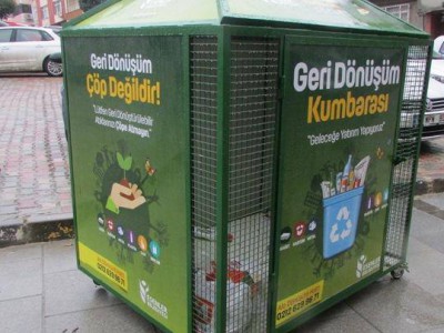 Atık toplama konteynırı